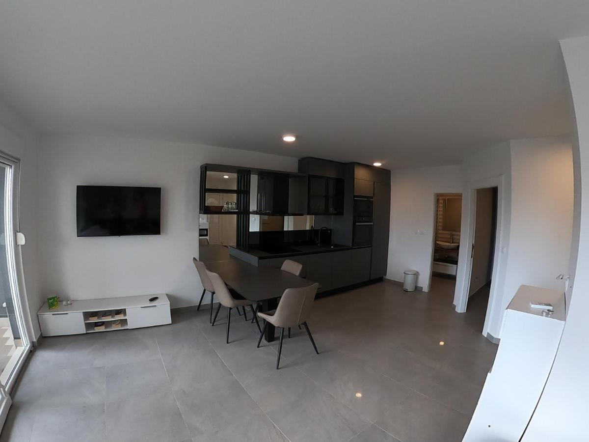 Villa Omazic Trogir Exterior foto
